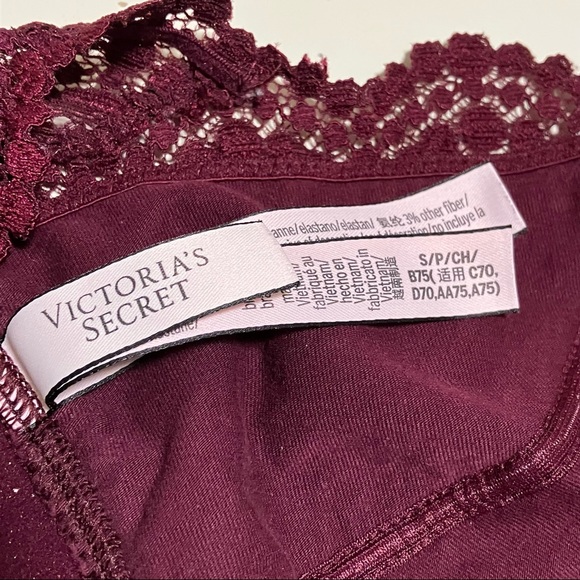 Victoria's Secret Set of 2 Lace Racerback Bralettes - Picture 11 of 12